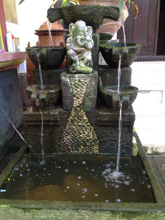 קוטה לומבוק Sari Buana Bed & Breakfast חדר תמונה