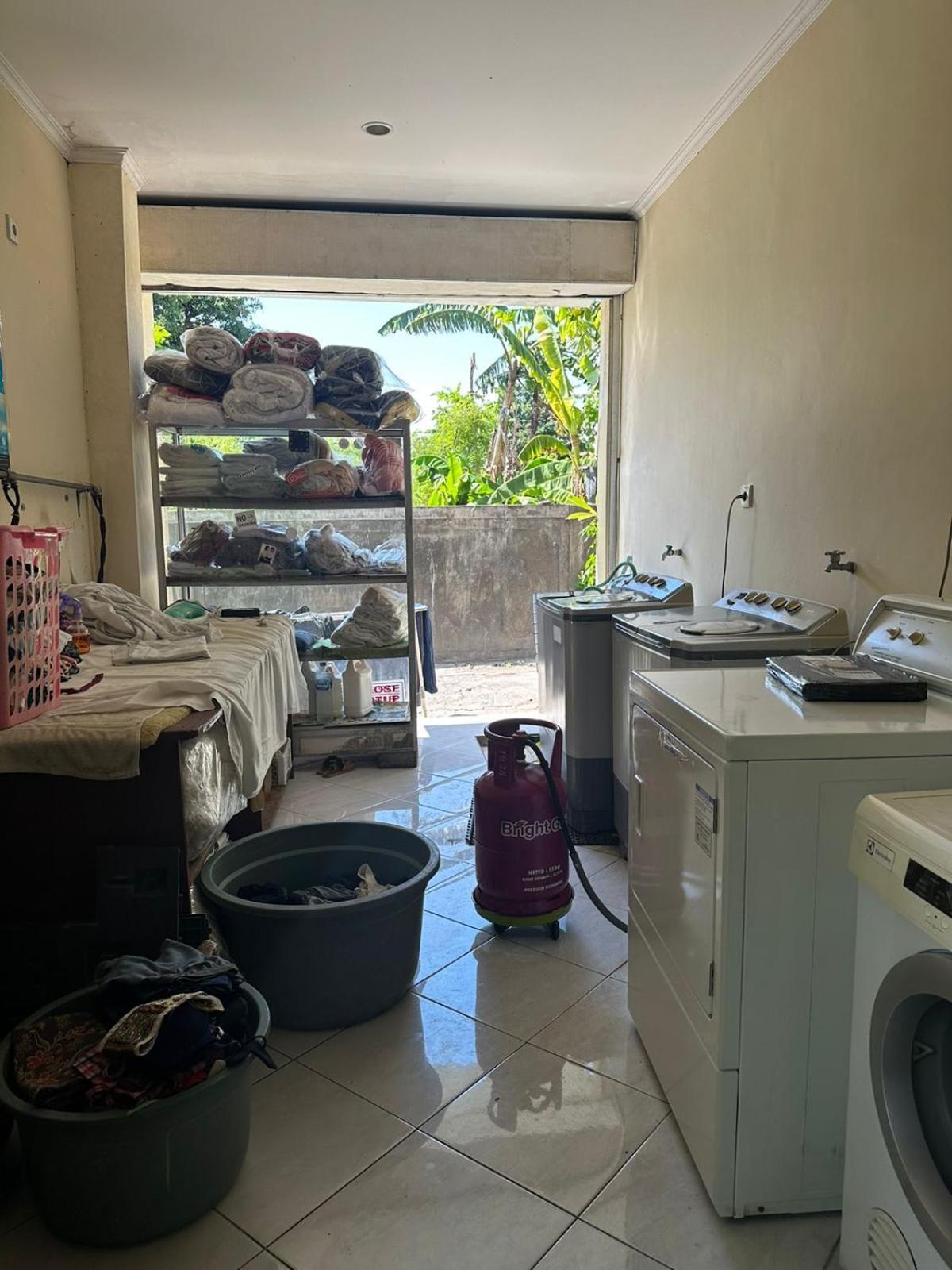 קוטה לומבוק Sari Buana Bed & Breakfast מראה חיצוני תמונה