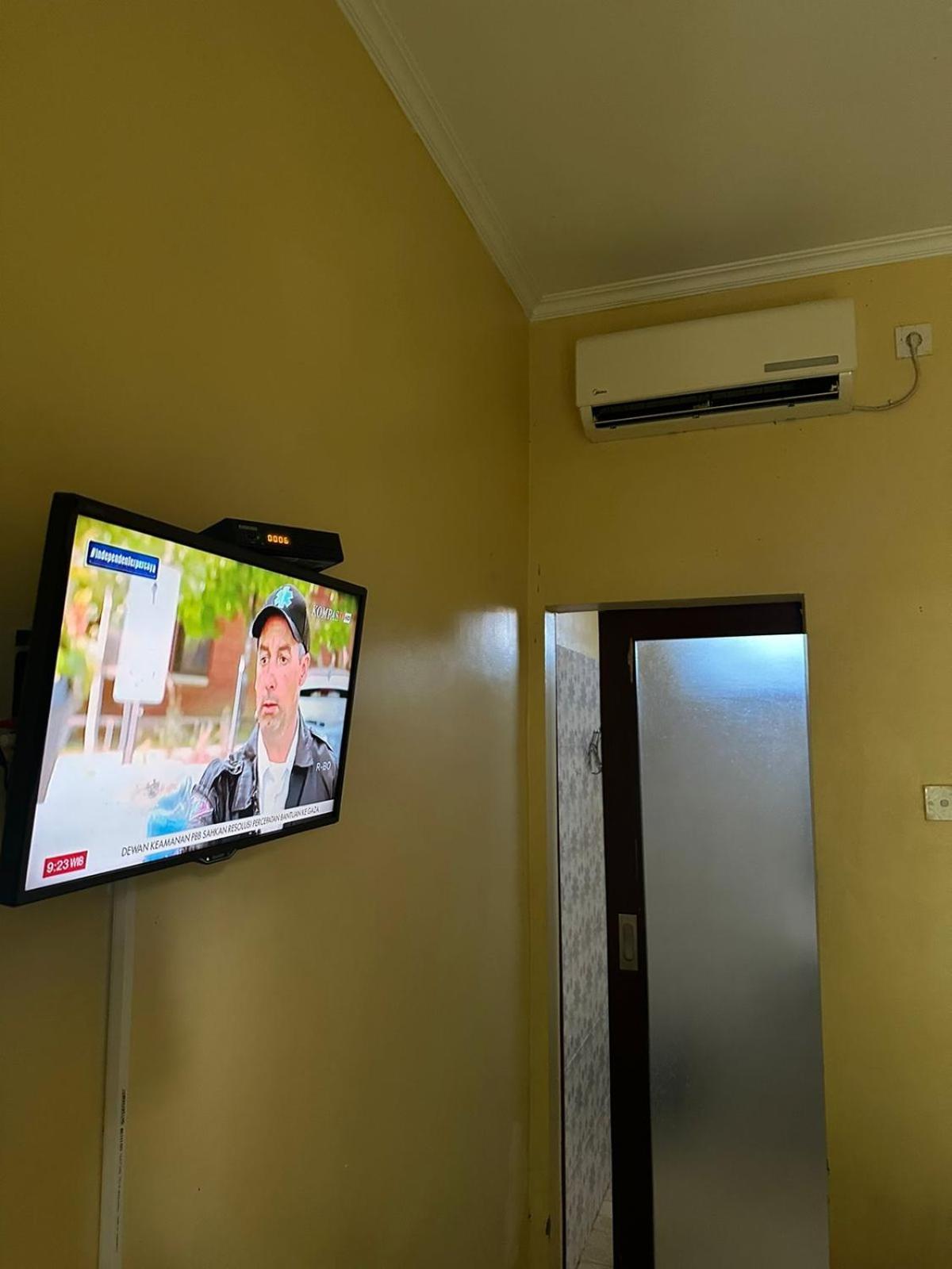 קוטה לומבוק Sari Buana Bed & Breakfast מראה חיצוני תמונה