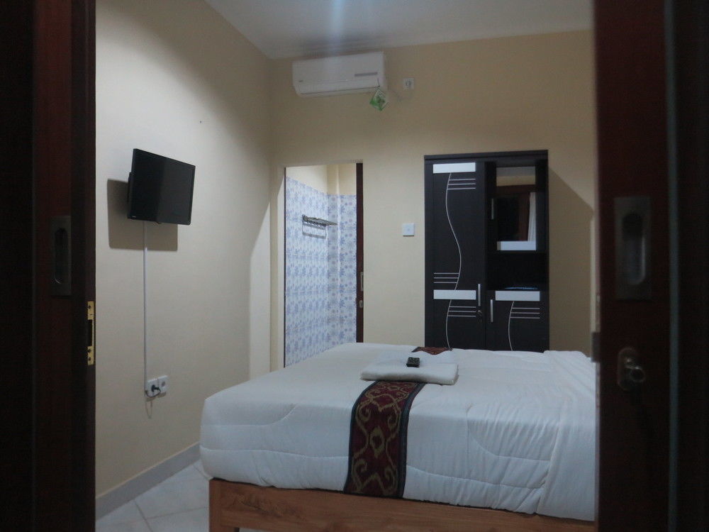 קוטה לומבוק Sari Buana Bed & Breakfast מראה חיצוני תמונה