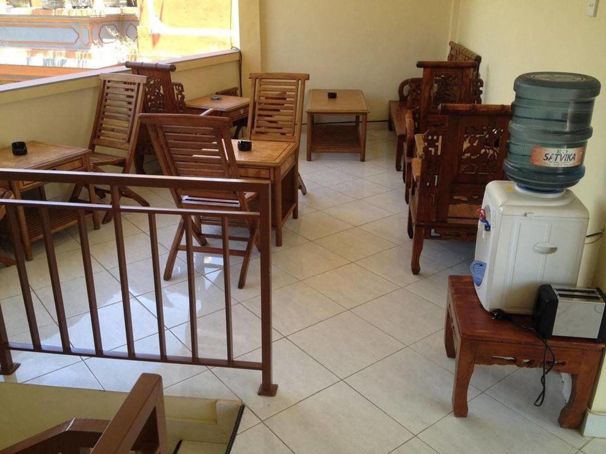 קוטה לומבוק Sari Buana Bed & Breakfast מראה חיצוני תמונה