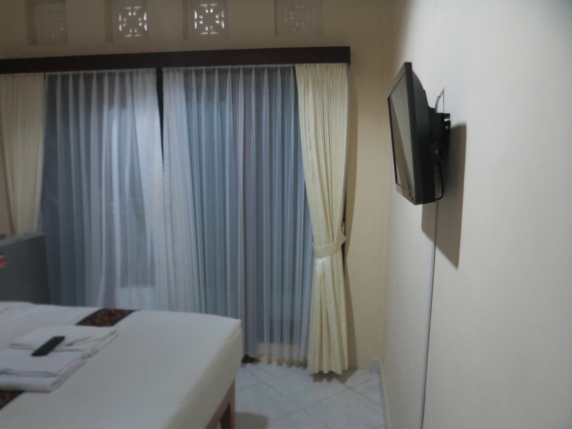 קוטה לומבוק Sari Buana Bed & Breakfast מראה חיצוני תמונה